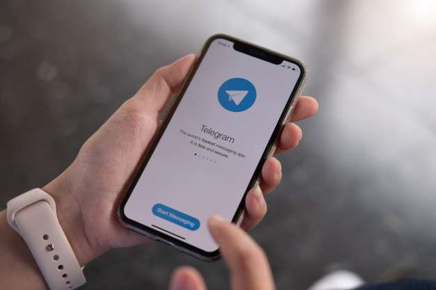 Telegram agrega traductor en tiempo real