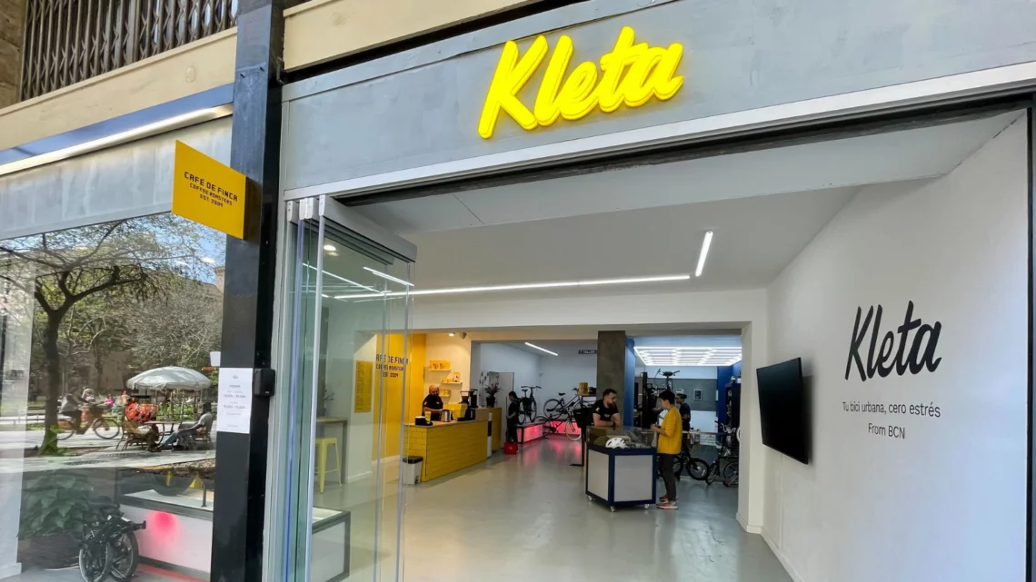 Kleta abre su primera Flagship Store en Barcelona